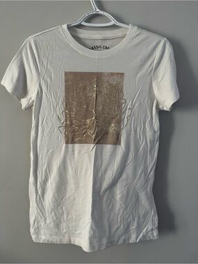 Large White/Creme Short-sleeve Top